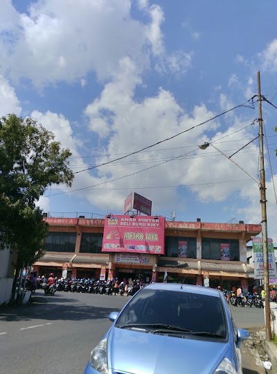 Photos of Metro Jaya. CV