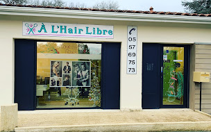 Photo n°4 de A L'Hair Libre à Les Lèves-et-Thoumeyragues (Salon de coiffure)