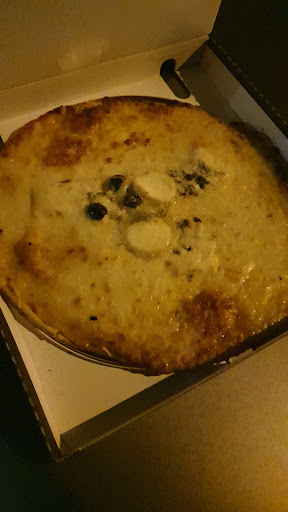 Photo 2 - Distributeur de pizzas Délices d'Eden 24h/24