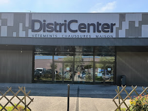 Photo n°2 de Magasin DistriCenter Étalondes à Étalondes (Magasin de chaussures)