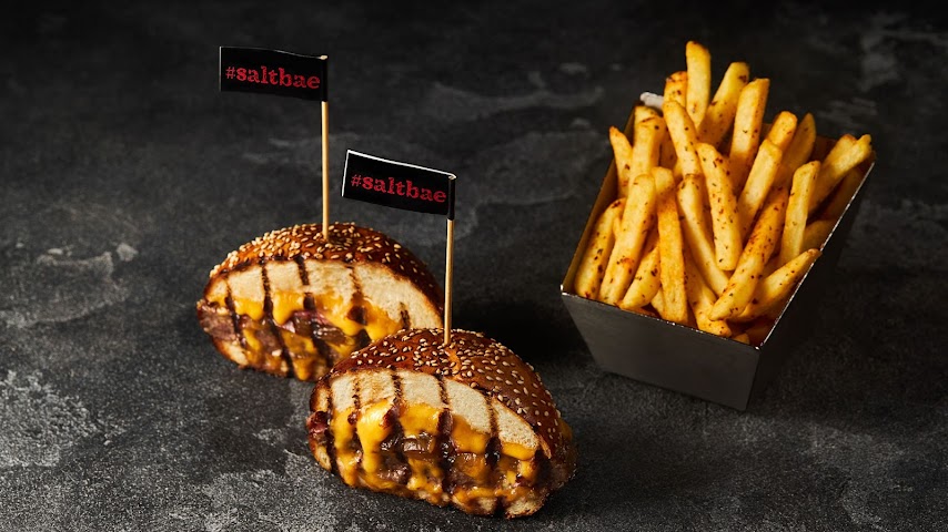 Saltbae Burger by null