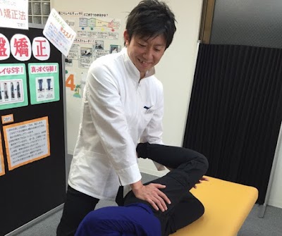 鍼灸・整骨院 Cure キュア