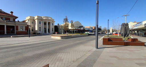 Chino's On Victoria - Thumbnail