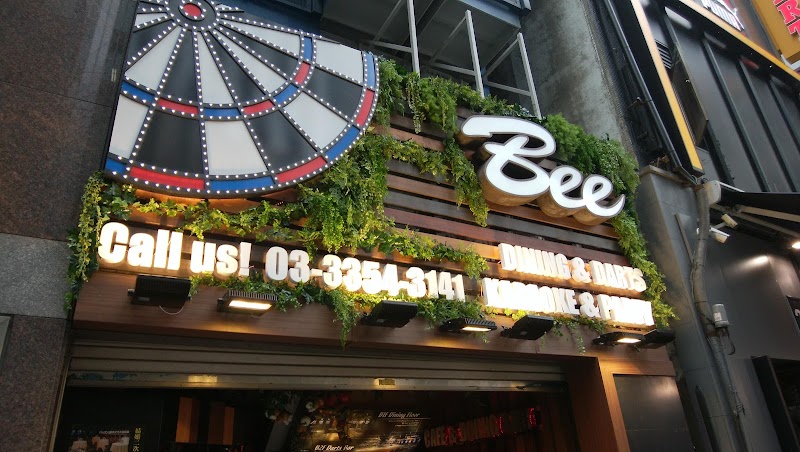 ダイニングダーツバーBee 新宿店