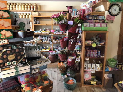 Litchfield Candy Company by null