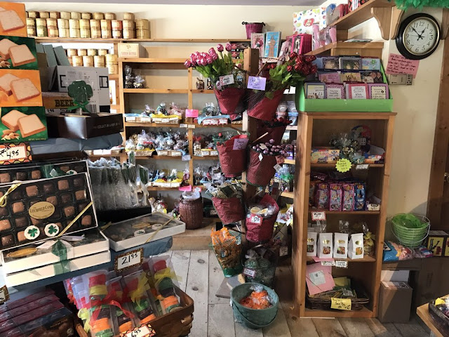 Litchfield Candy Company by null