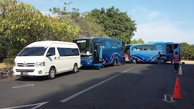 Photos of Adventurindo Rental Car