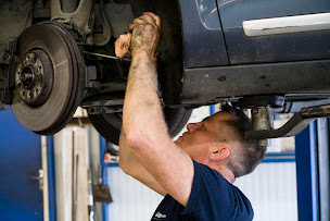 Photo n°6 de La Maison du Pneu - Mayenne - Groupe SOFRAP à Mayenne (Magasin de pneus)