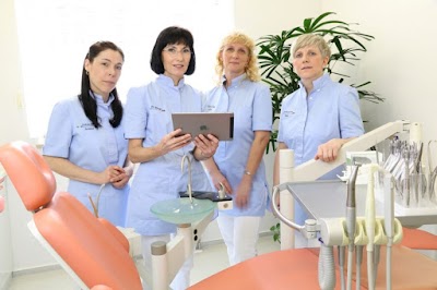 Photos of Dr. med. Roswitha Sprenger - Fachzahn&auml;rztin f&uuml;r Kieferorthop&auml;die (KFO)