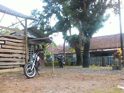 Photos of Prapatan Djadoel Cafe