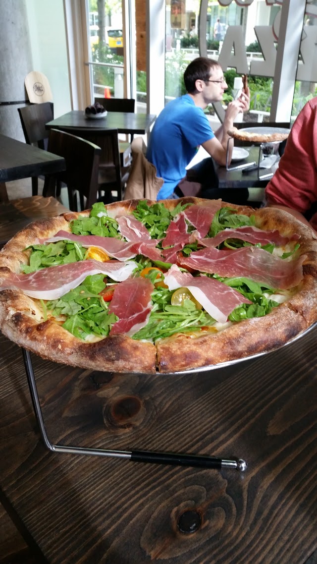 Robert's Pizza and Dough Company