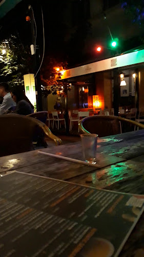 400 Bar Restaurant - Budapest