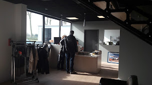 Photo n°26 de EURO4X4PARTS à Sainte-Marie-de-Gosse (Magasin de pièces de rechange automobiles)