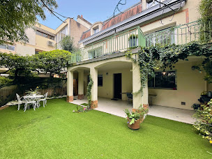 Photo n°7 de Duport Immobilier | Agence immobilière de luxe - Belles demeures Bordeaux & environs à Bordeaux (Agence immobilière)