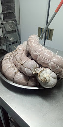 Photo n°10 de Aubonsaucisson à Saint-Bonnot (Traiteur ambulant)