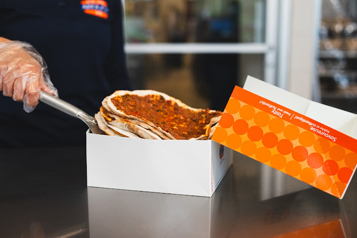 Pizza Arménienne Arouch Liège by null