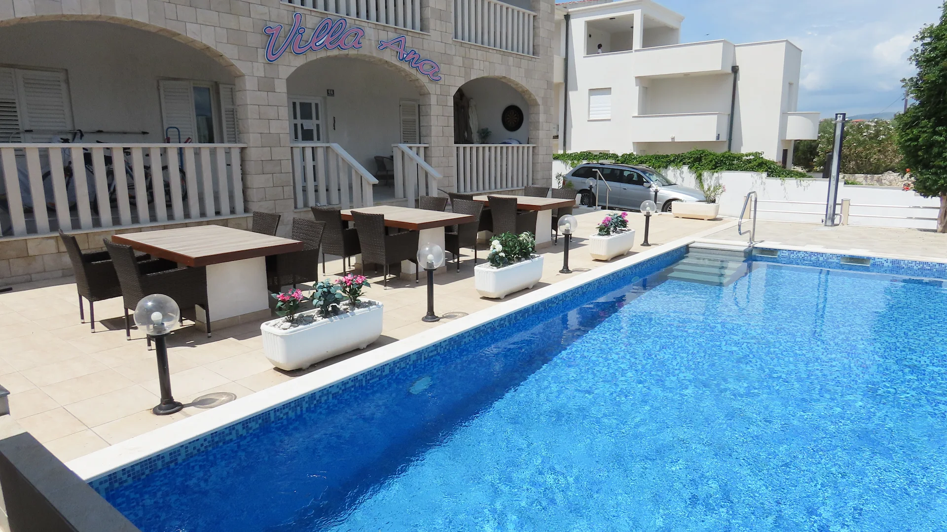 Villa Ana