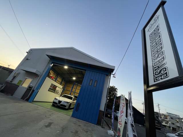 ㈱BROTHERS.BASE（ブラザーズベース）