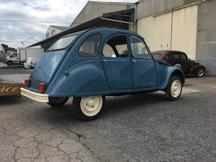 Photo n°5 de Resto cars custom à Perpignan (Garage automobile)