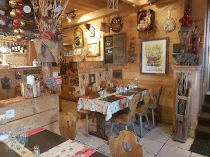 Photo n°1 de Restaurant la Cheminée à Châtel (Restaurant français)