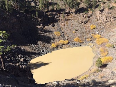 Mono–Inyo Craters