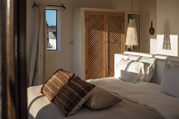 La Mouette et les Dromadaires by null