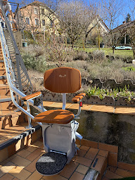Photo n°2 de STAIRLIFT AUVERGNE à Courpière (Service de maintenance d'ascenseurs)