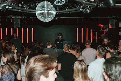 GLITTER CLUB lr