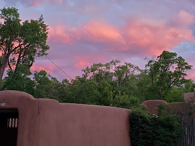 Acequia Madre Elementary School