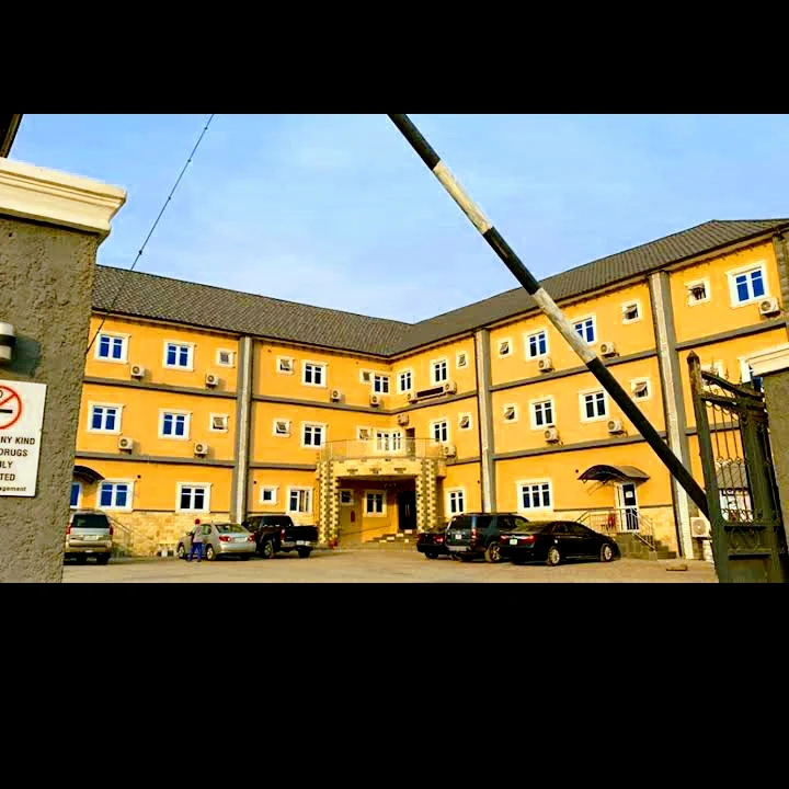 Bchezz Hotel Abuja.