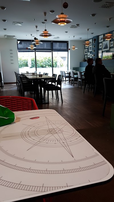 Photos of Atlant Centar