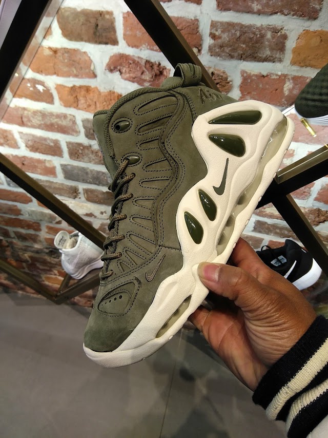 UBIQ