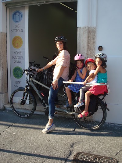 Photos of City in loop - bike rental - luggage deposit - transfer service - Roma San Pietro
