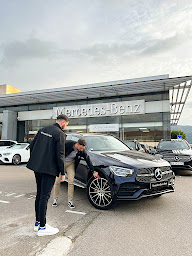 Photo n°3 de Mercedes-Benz Rent Aix-en-Provence à Aix-en-Provence (Agence de location de voitures)