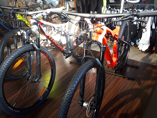 Two Wheels S.R.L. - Visual