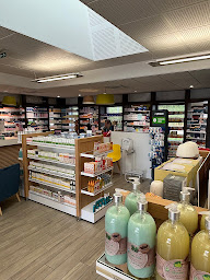 Photo n°14 de Pharmacie De la Paix à Garchizy (Pharmacie)