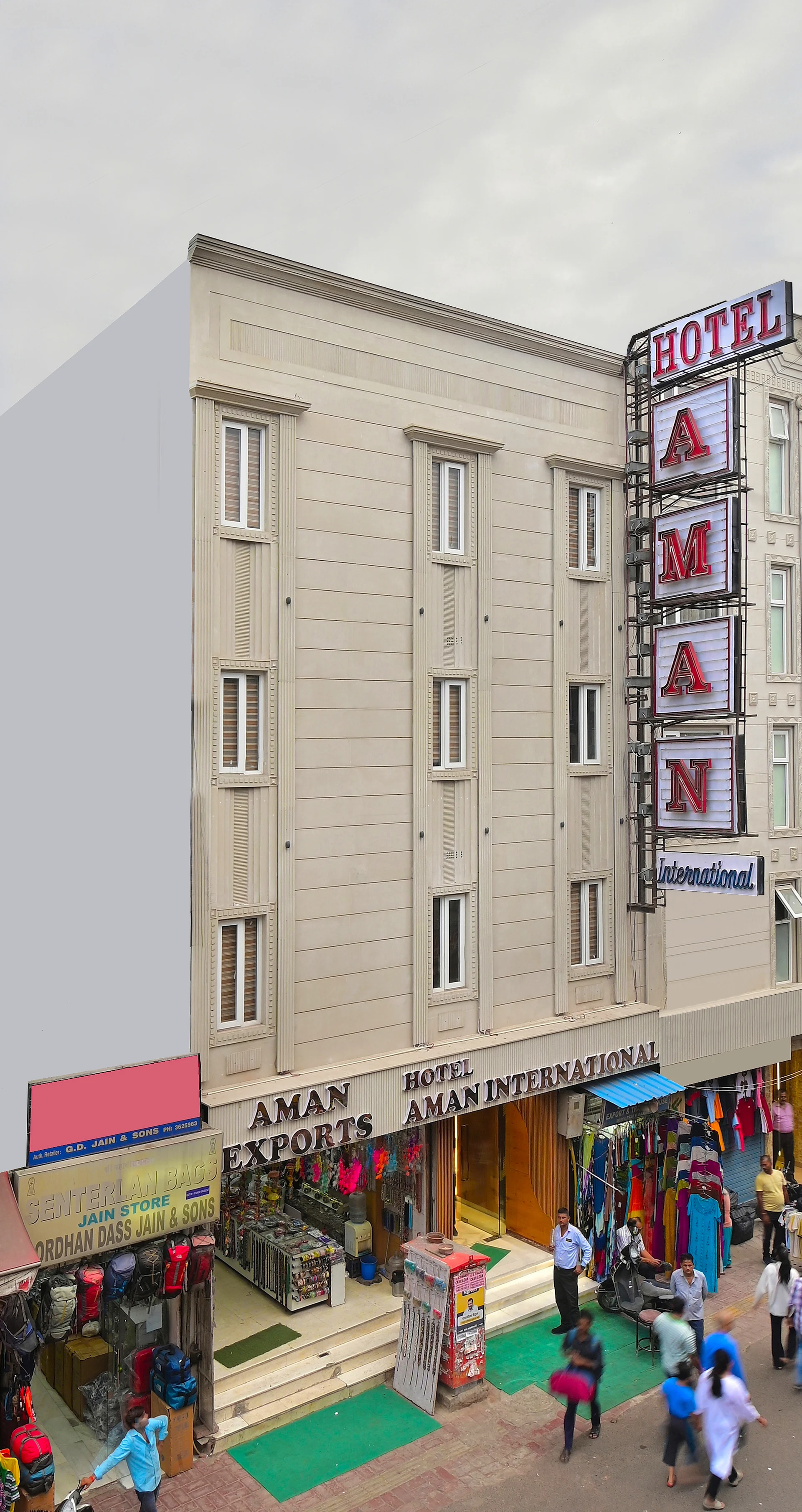 Hotel Aman international