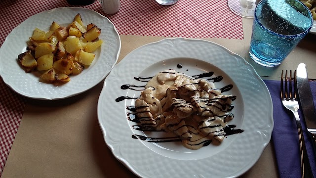 Ristorante La Favolizia Desideryo Sas Di Rini Barbara & C.