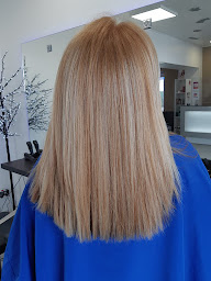 Photo n°6 de Séverine Coiffure à Tignieu-Jameyzieu (Salon de coiffure)