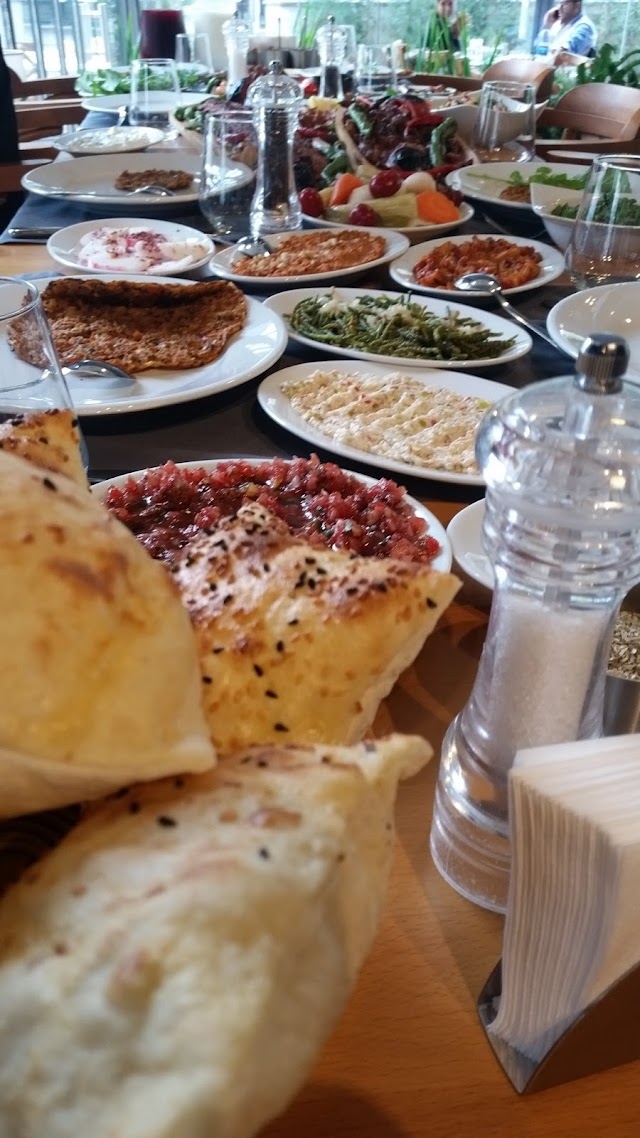 Fikret Adana Ocakbaşı