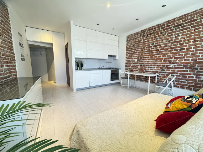 Opinii despre Biuro Nieruchomości Kłosek – pośrednik Agata Jakubowska-Kłosek în Polesie - Agencja Nieruchomości