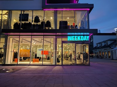 Photos of Weekday