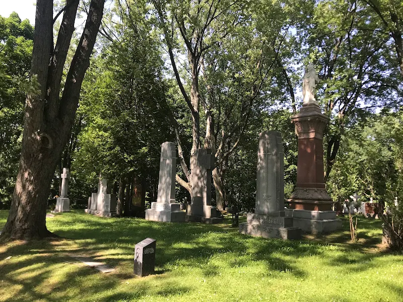 Notre-Dame-de-Belmont Cemetery photo