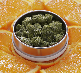 Photo n°27 de CBD Paris 10 - Le Chanvrier Francais - Canal St martin à Paris (Centre anti-douleur)