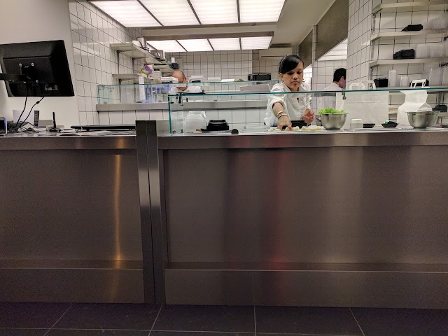 Sushi House