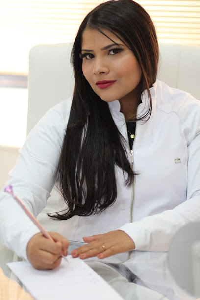 Dra. Nayara Silvestre