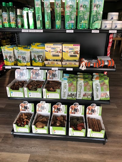 EarthWise Pet Supply & Grooming Newton