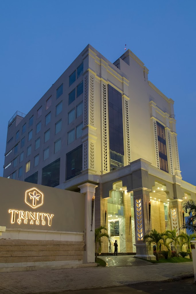 Hotel Trinity Grand