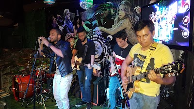 Photos of Coffee pub Ca&ntilde;averal