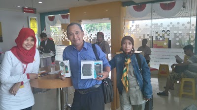 Photos of Indosat Ooredoo Kediri